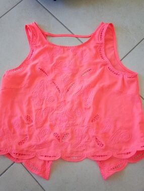 Women’s Coral Pink Sleeveless Embroidered Tank Top